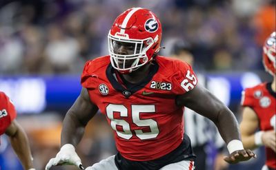 Packers host Georgia OT Amarius Mims on top 30 pre-draft visit