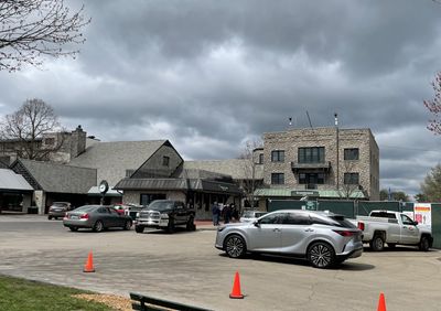 A different look but the racing remains the same at Keeneland