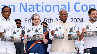 ‘Nyay Patra’ manifesto | Congress promises raising 50% quota cap, caste census