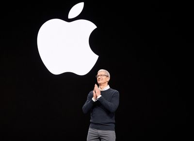 Apple CEO Tim Cook sells almost 200k of his shares