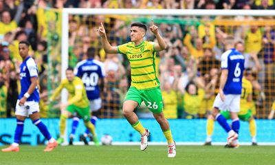 Norwich dent Ipswich’s promotion push with Marcelino Núñez’s derby free-kick