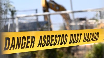 Fresh park asbestos threat as council warned