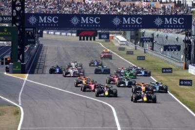 Verstappen Dominates Japanese Grand Prix, Extends Points Lead