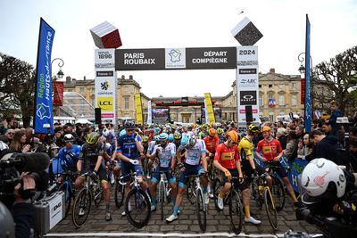 Paris-Roubaix startline - final quotes and countdown to Queen of Classics
