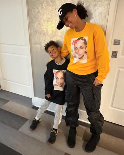 Alicia Keys And Sons Display Unity In Matching Outfits