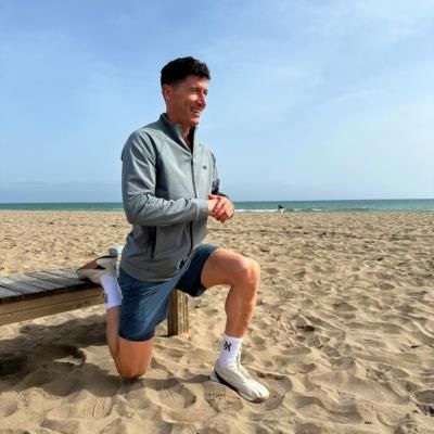 Robert Lewandowski Maintains Flexibility And Fitness With Seaside Stretches