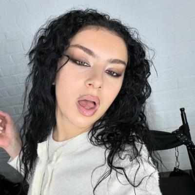 Charli XCX Stuns With Bold Makeup And Confident Expression