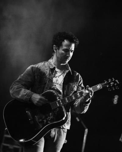 Captivating Concert Moments: Kevin Jonas' Musical Prowess Shines
