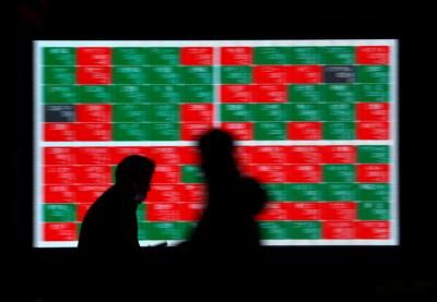 Asia Stocks Cautious As US Payrolls Impact Fed Rate Cut