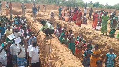 Residents enter construction pits to protest building of Vallalar International Centre in Cuddalore’s Vadalur