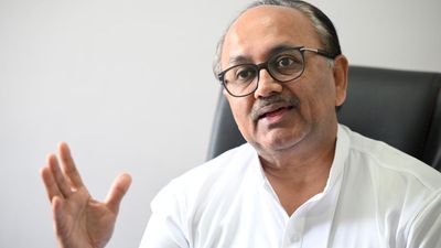 Siddharth Nath Singh urges BJP spokespersons and media panelists to ensure NDA’s victory