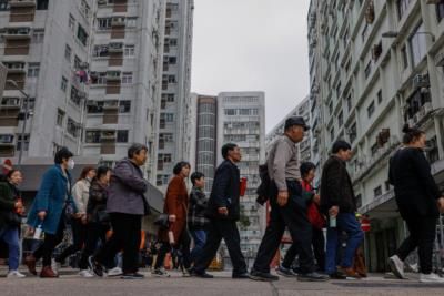 Chinese Traveler Crosses World To Witness Solar Eclipse