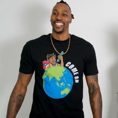 Dwight Howard Flaunts Stylish Black Tee With Confidence And Charisma