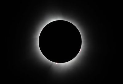 Total solar eclipse 2024 thrills millions across North America (video, photos)