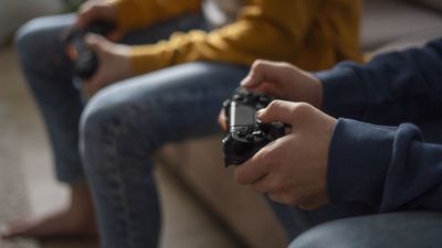 Gaming while using a VPN—the pros and cons
