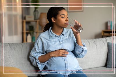 Experiencing hot flashes in pregnancy? Here's what to do and how to cool down comfortably