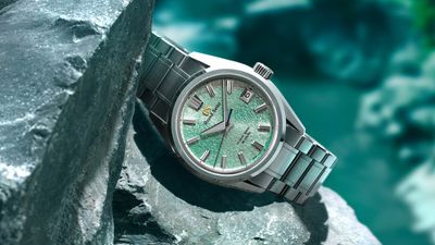 New limited edition Grand Seiko watch packs in a stunning dial