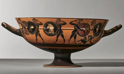 Christie’s withdraws Greek vases from auction over links to convicted dealer