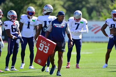 Report: Troy Brown garnering interest for college WR coach position