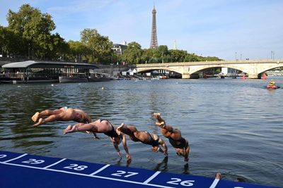 Olympic triathlon swimming leg could be cancelled over Seine water quality