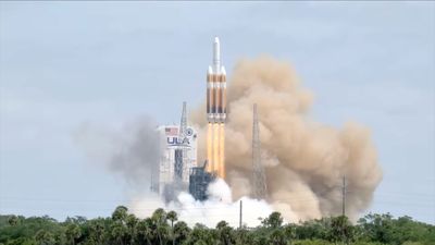 'Heavy' history: ULA launches final Delta rocket after 64 years (video, photos)