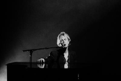 Capturing The Soul: Tom Odell's Concert Photography