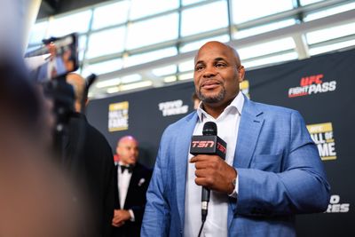 Who has most to gain and lose at UFC 300, according to Daniel Cormier
