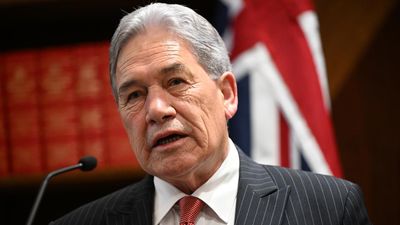 Peters attacks Clark over NZ foreign policy shift