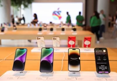 Apple's India Iphone Production Reaches  Billion