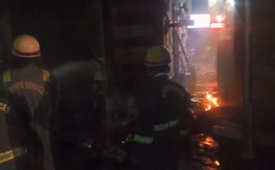 UP: Fire breaks out at restaurant in Aligarh, one injured