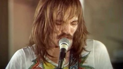 "What a find!" In 1973 Humble Pie played a set at a trendy department store in London: That footage is now online