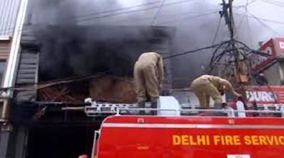 Delhi: Fire breaks out at four-storey shop in Gandhi Nagar market