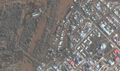 Ural River Flooding Causes Homes To Flood In Orenburg