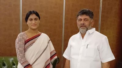 Andhra Pradesh Congress chief Y.S. Sharmila calls on D.K. Shivakumar in Bengaluru