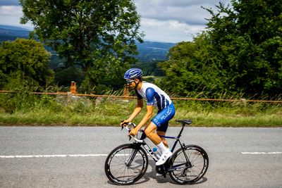 I’ve gone from full time to time-crunched athlete: 6 tips for smashing cycling goals on limited hours