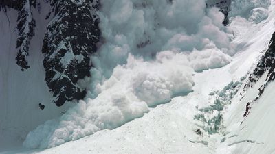 "Even professionals make mistakes" – avalanche forecaster buried in large slide