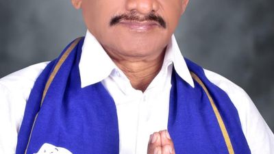 Retired Additional SP is BSP candidate from Vizianagaram Parliamentary constituency