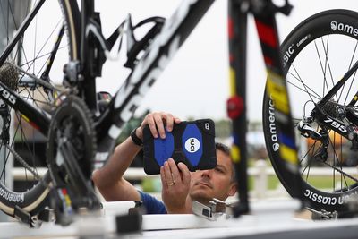 UCI appoints former criminal investigator to lead fight against mechanical doping