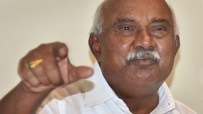 Vishwanath takes on State government over ‘’mess in education system’’