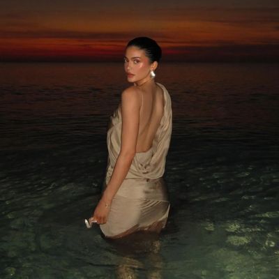 Kylie Jenner Wears Her Shimmery Vacation Dress Like a Mermaid—Into the Ocean