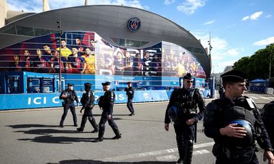 Paris Saint-Germain v Barcelona: Champions League quarter-final, first leg – as it happened