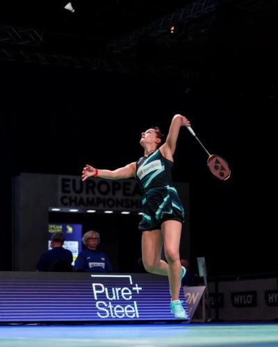 Carolina Marín's Dynamic Tennis Court Photoshoot: Athleticism And Determination