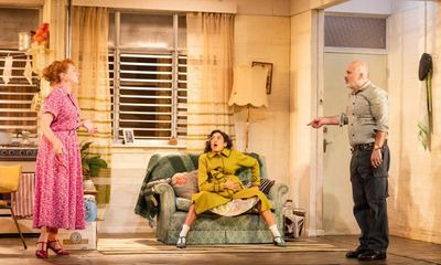 No Pay? No Way! review – this 50-year-old cost-of-living satire is perfect for today’s Australia