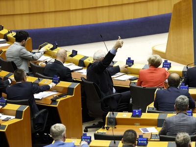 EU lawmakers approve an overhaul of the bloc's migration laws