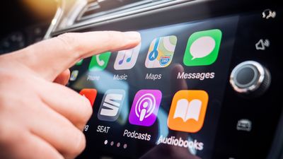 21 best Apple CarPlay apps every driver needs