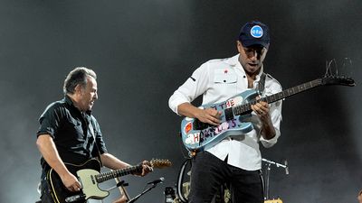 “The solo is an attempt to conjure the screaming lost souls of social justice struggles past”: Tom Morello reunites with Bruce Springsteen for some show-stopping leads