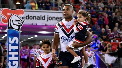 Inside the Roosters' celebrations for Jennings' 300th