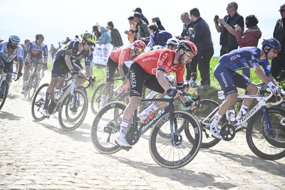 Florian Sénéchal apologises after berating Bianchi in post-Roubaix rant