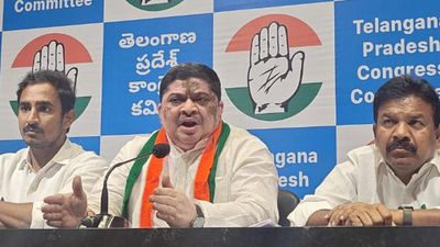 Let BJP seek votes in Telangana on the promises fulfilled by Modi: Ponnam Prabhakar