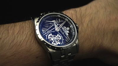 Hands on with the Roger Dubuis Excaliber Monotourbillon Titanium